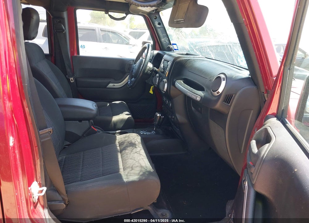 2012 JEEP WRANGLER UNLIMITED VIN: 1C4BJWEG2CL209600