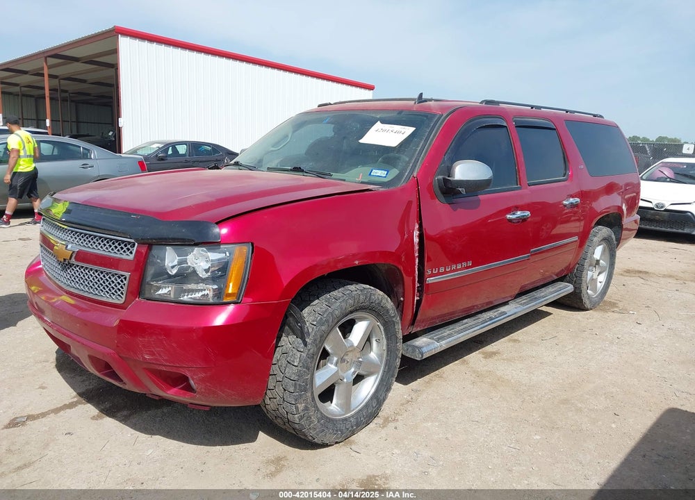 2014 CHEVROLET SUBURBAN 1500 VIN: 1GNSKKE74ER218148