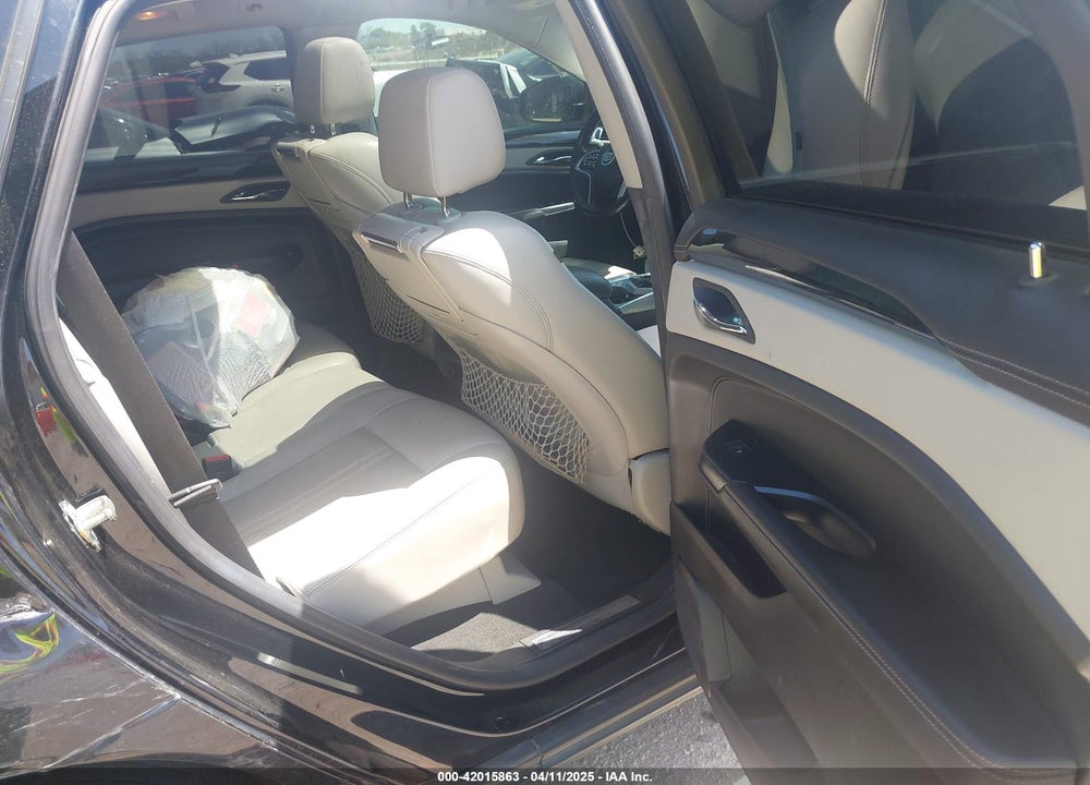 2013 CADILLAC SRX VIN: 3GYFNJE33DS560639