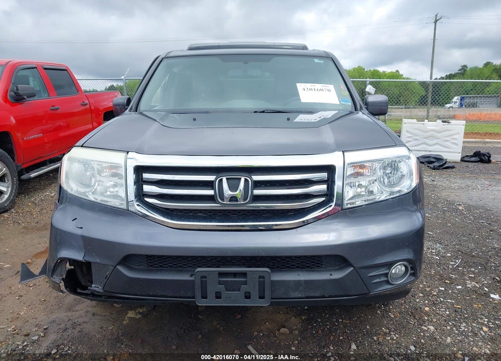 2015 HONDA PILOT EX-L VIN: 5FNYF3H52FB015015