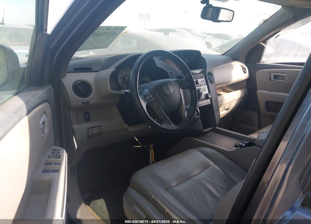 2015 HONDA PILOT EX-L VIN: 5FNYF3H52FB015015