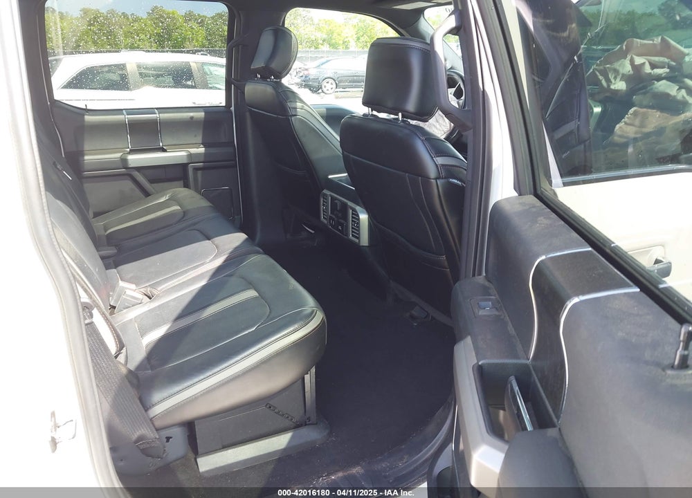 2018 FORD F-250 PLATINUM VIN: 1FT7W2BT9JEB58423