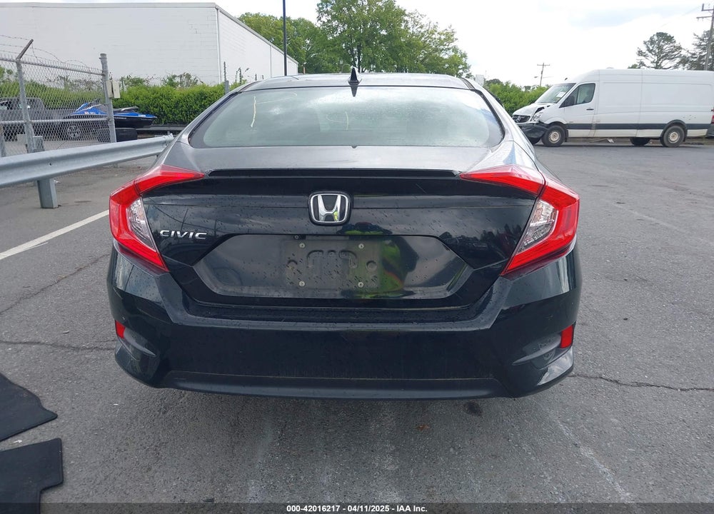 2018 HONDA CIVIC VIN: JHMFC1F30JX005442
