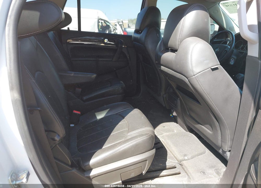 2017 BUICK ENCLAVE VIN: 5GAKVCKD5HJ300801