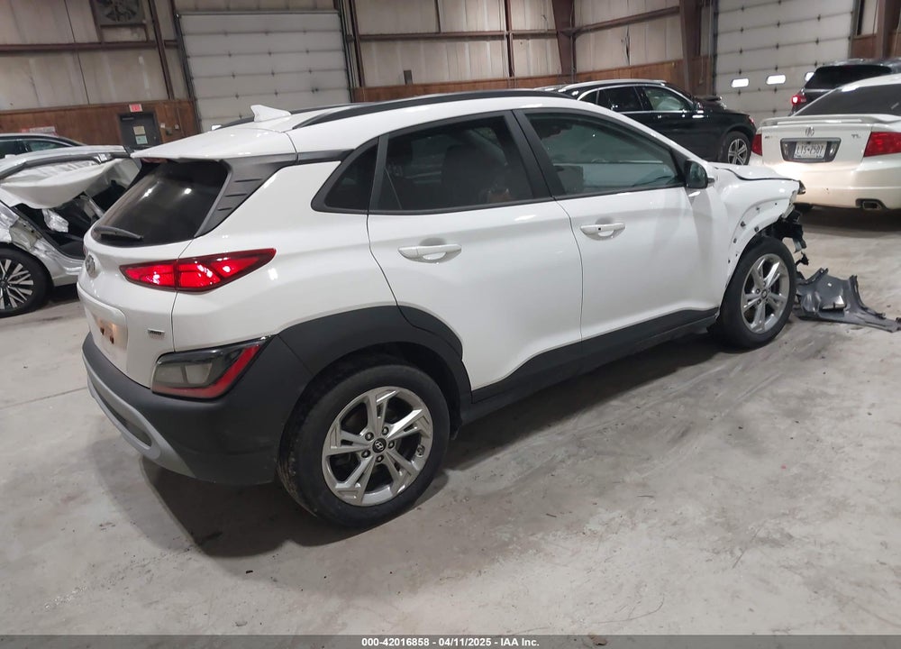 2022 HYUNDAI KONA SEL VIN: KM8K6CAB0NU761826