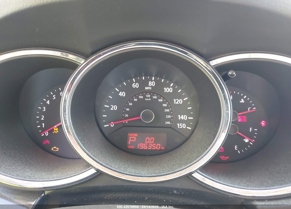 2012 KIA SORENTO LX VIN: 5XYKT4A16CG259945