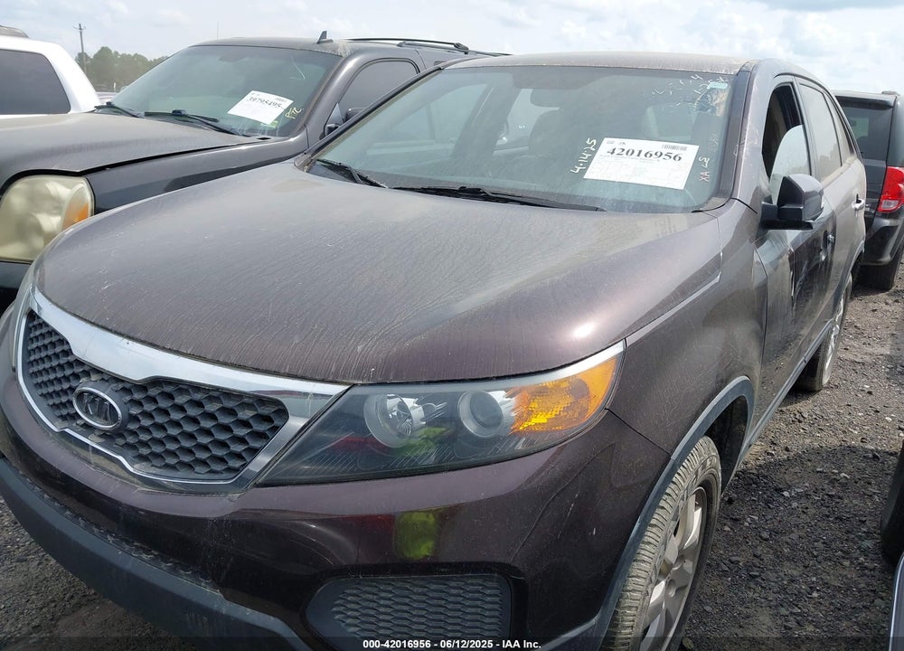 2012 KIA SORENTO LX VIN: 5XYKT4A16CG259945