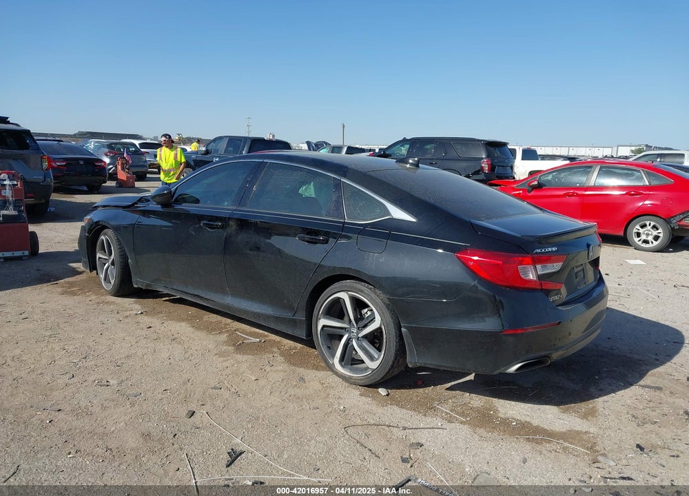 2022 HONDA ACCORD VIN: 1HGCV1F30NA094695