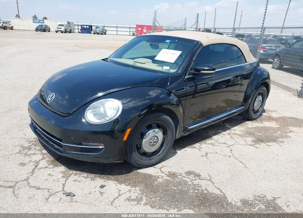 2014 VOLKSWAGEN BEETLE VIN: 3VW5L7AT5EM819893