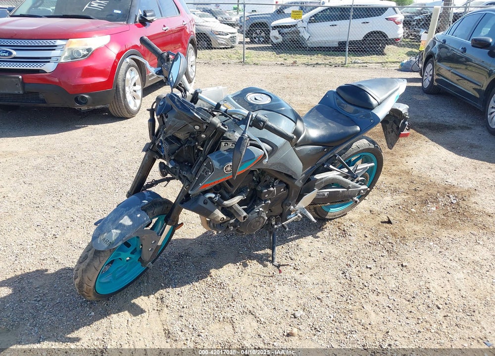 2022 YAMAHA MT-03 VIN: MH3RH20Y9NK008161