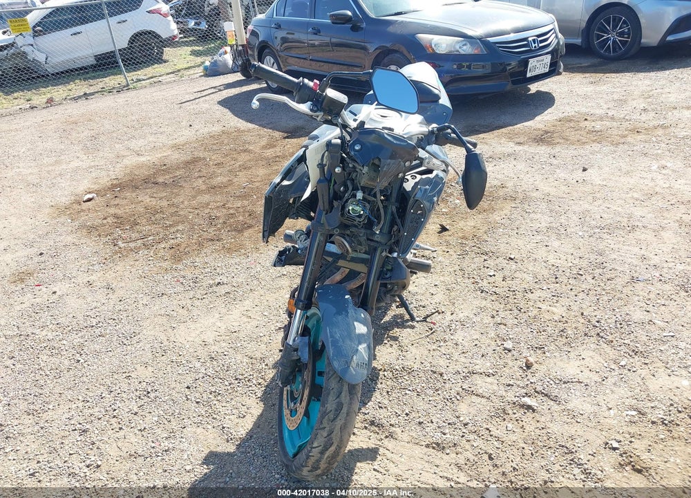 2022 YAMAHA MT-03 VIN: MH3RH20Y9NK008161