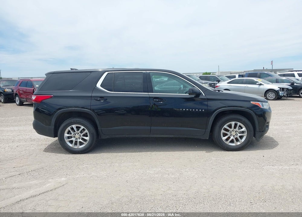 2019 CHEVROLET TRAVERSE LS VIN: 1GNERFKWXKJ301749