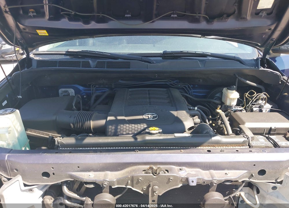 2011 TOYOTA TUNDRA GRADE 5.7L V8 VIN: 5TFEY5F17BX103583
