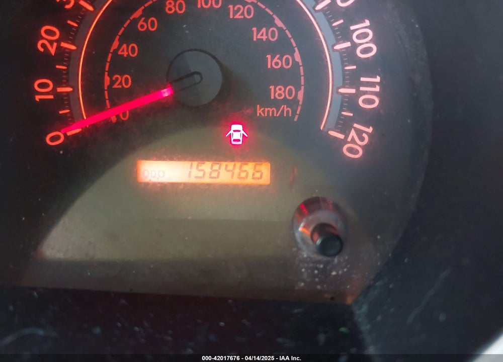 2011 TOYOTA TUNDRA GRADE 5.7L V8 VIN: 5TFEY5F17BX103583