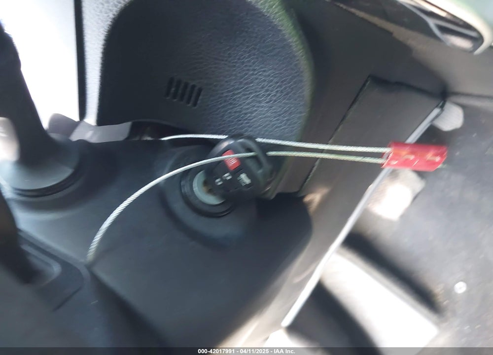 2019 TOYOTA COROLLA VIN: 5YFBURHE1KP911402