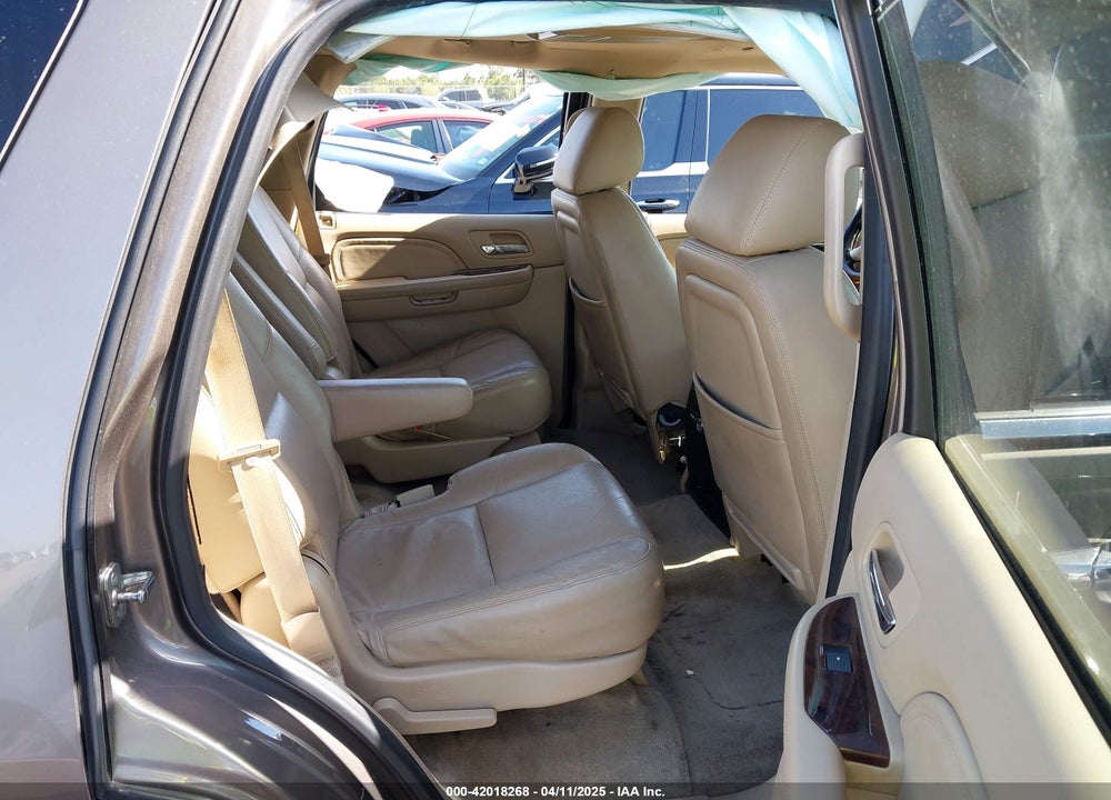 2012 CADILLAC ESCALADE LUXURY VIN: 1GYS3BEF0CR214599