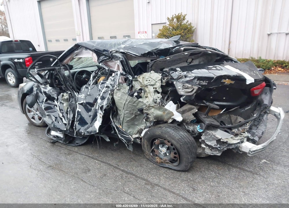 2018 CHEVROLET CRUZE VIN: 1G1BC5SM3J7206928