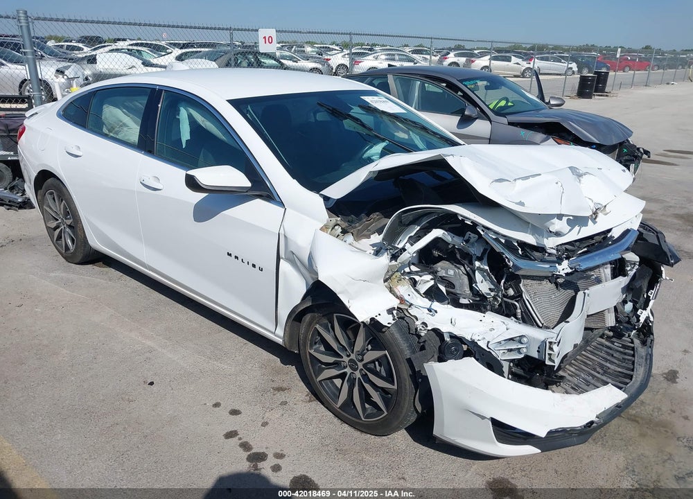 2020 CHEVROLET MALIBU FWD RS VIN: 1G1ZG5ST9LF118260