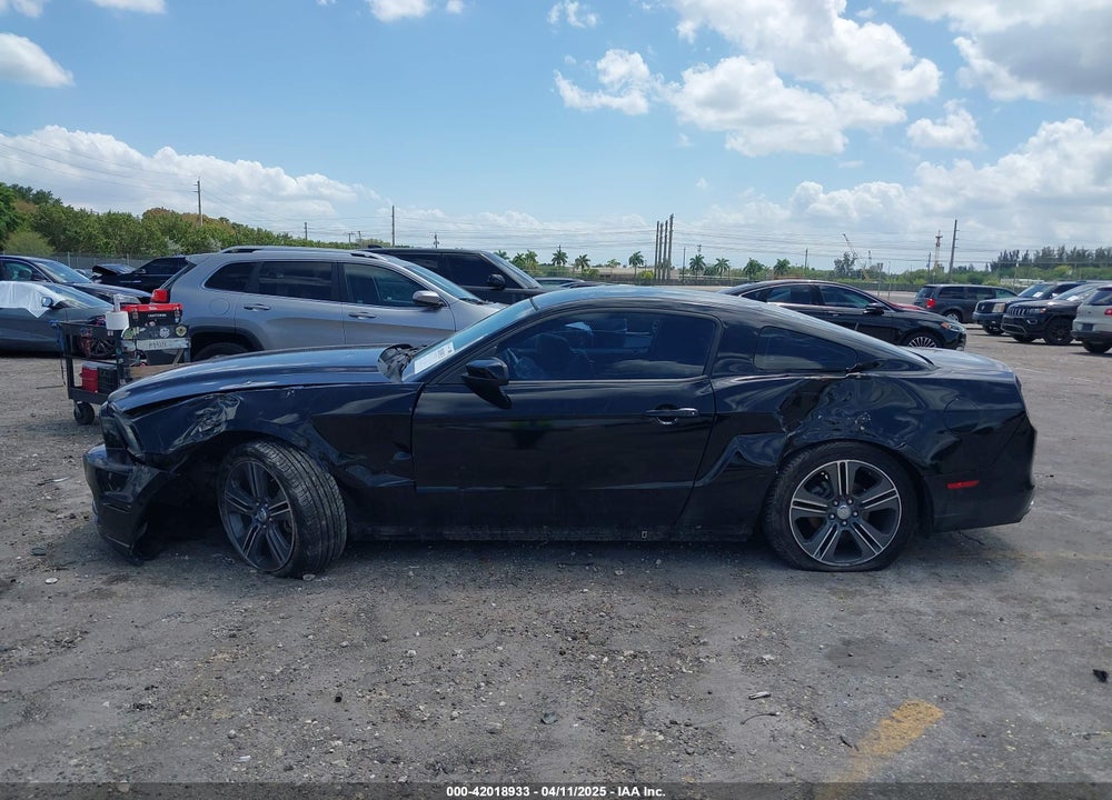 2014 FORD MUSTANG VIN: 1ZVBP8AM2E5280287
