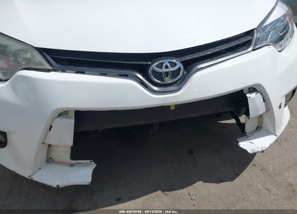 2014 TOYOTA COROLLA VIN: 5YFBURHE0EP032915