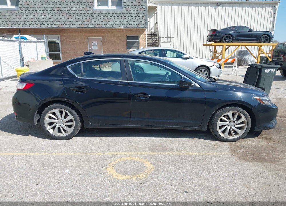 2017 ACURA ILX WATCH PLUS PACKAGE VIN: 19UDE2F3XHA013944