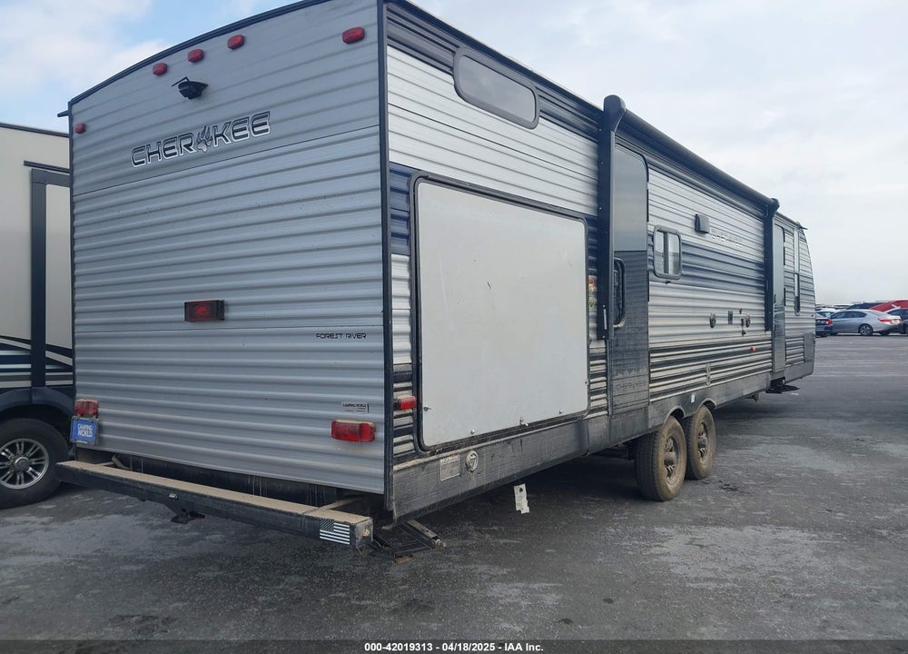 2022 FOREST RIVER CHEROKEE 234DC VIN: 4X4TCKE22NX153904
