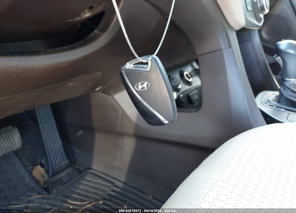 2014 HYUNDAI SANTA FE SPORT VIN: 5XYZU3LA4EG229509