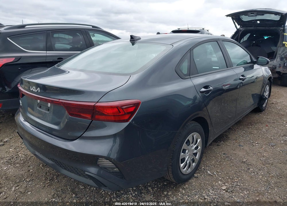 2024 KIA FORTE VIN: 3KPF24AD8RE699153