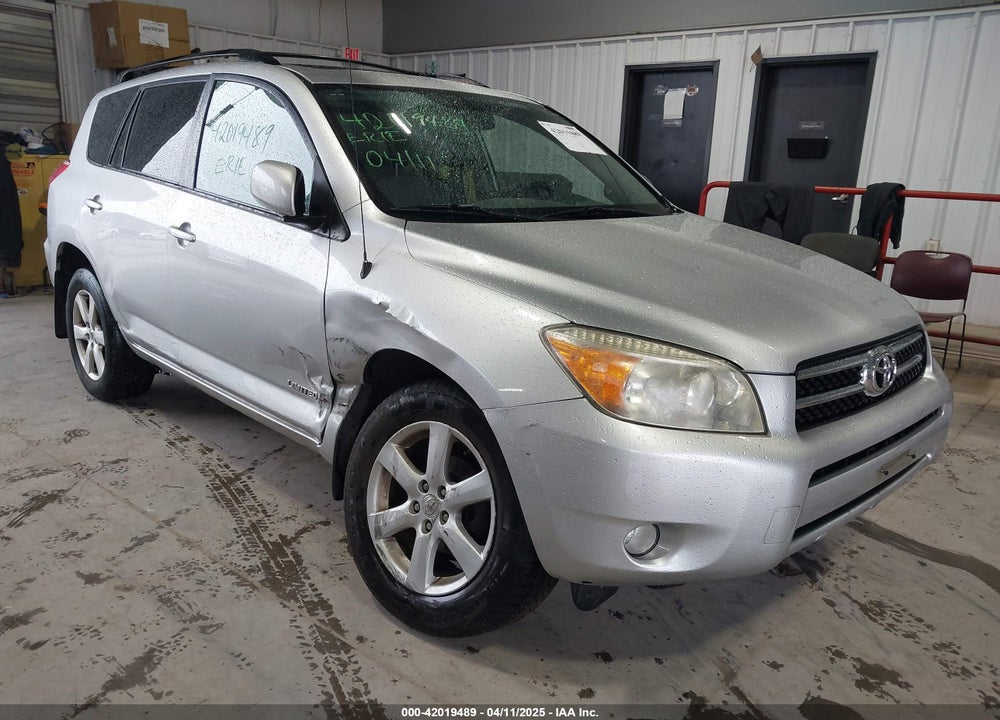 2006 TOYOTA RAV4 LIMITED VIN: JTMBD31V166007912
