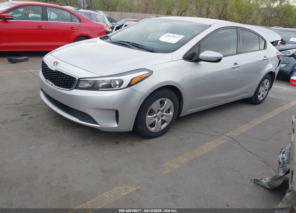 2018 KIA FORTE VIN: 3KPFK4A70JE257871