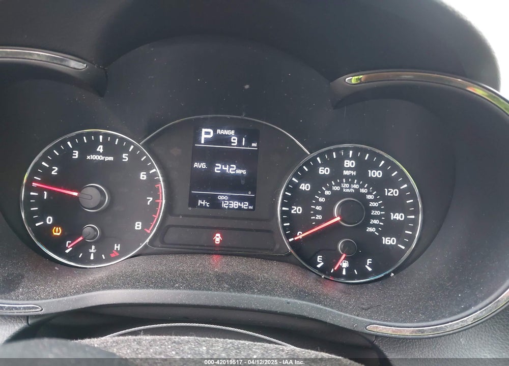 2018 KIA FORTE VIN: 3KPFK4A70JE257871