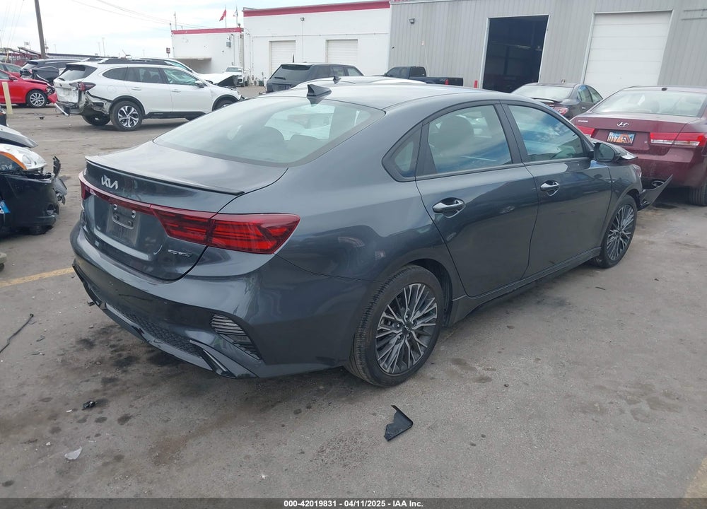 2024 KIA FORTE VIN: 3KPF54AD5RE738272