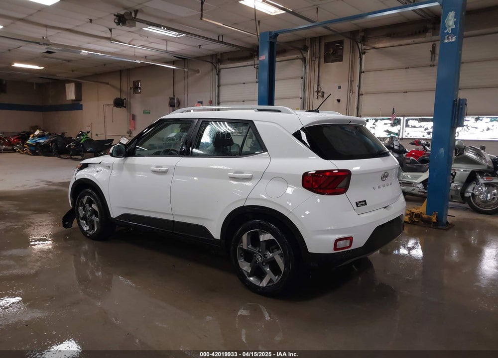 2024 HYUNDAI VENUE VIN: KMHRC8A36RU330782