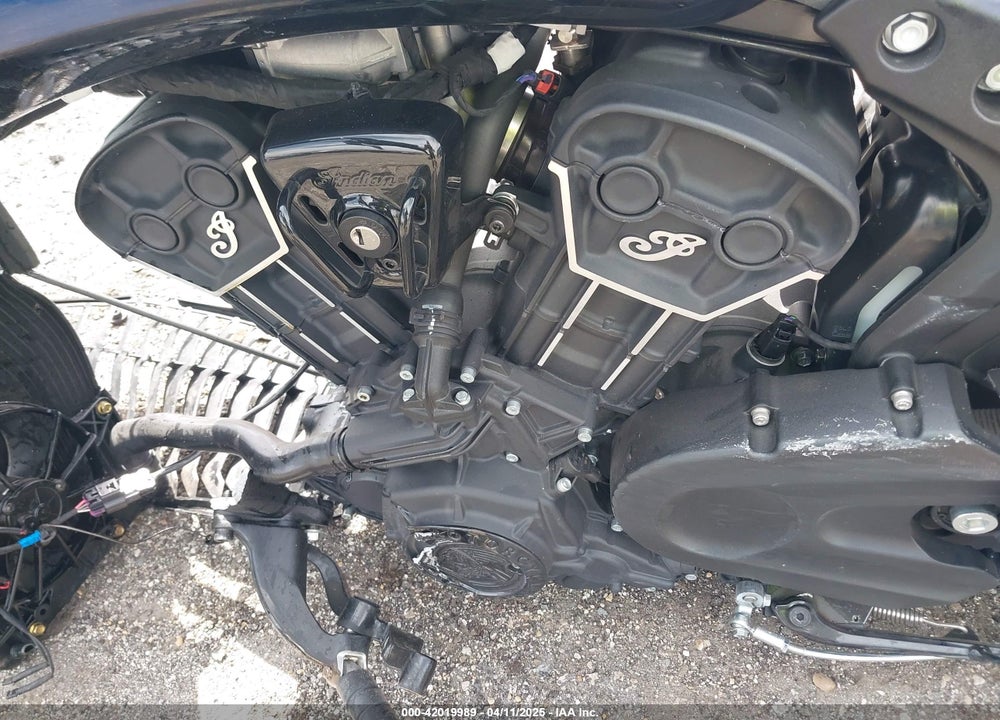 2024 INDIAN MOTORCYCLE CO. SCOUT ROGUE ABS VIN: 56KMTC009R3200021