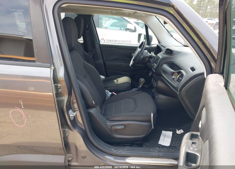 2016 JEEP RENEGADE VIN: ZACCJBBT4GPC96786