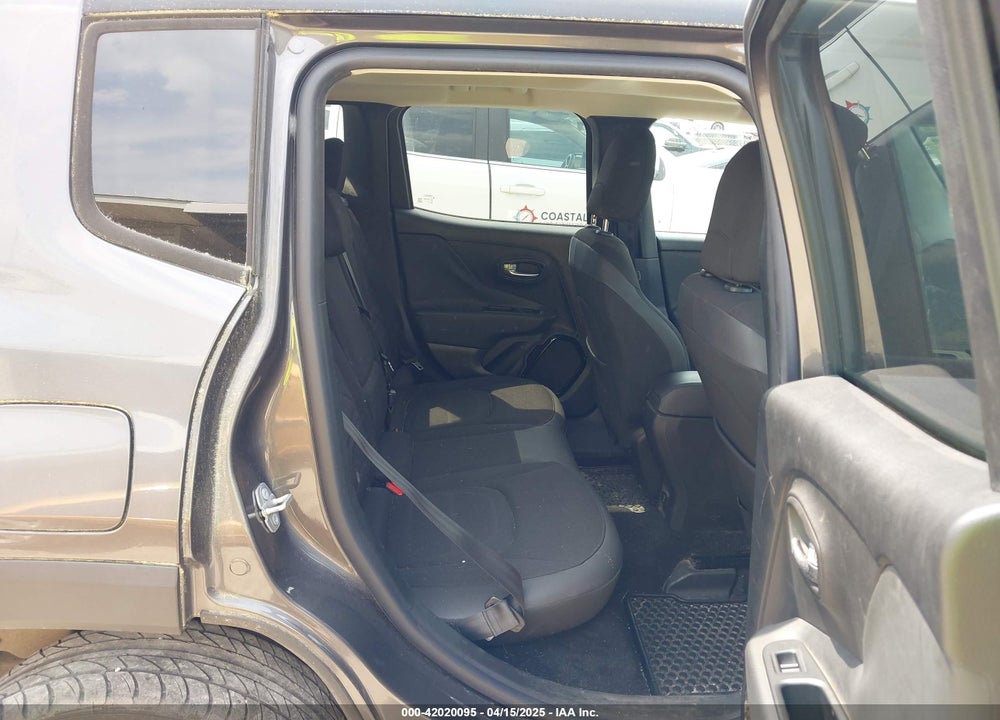 2016 JEEP RENEGADE VIN: ZACCJBBT4GPC96786