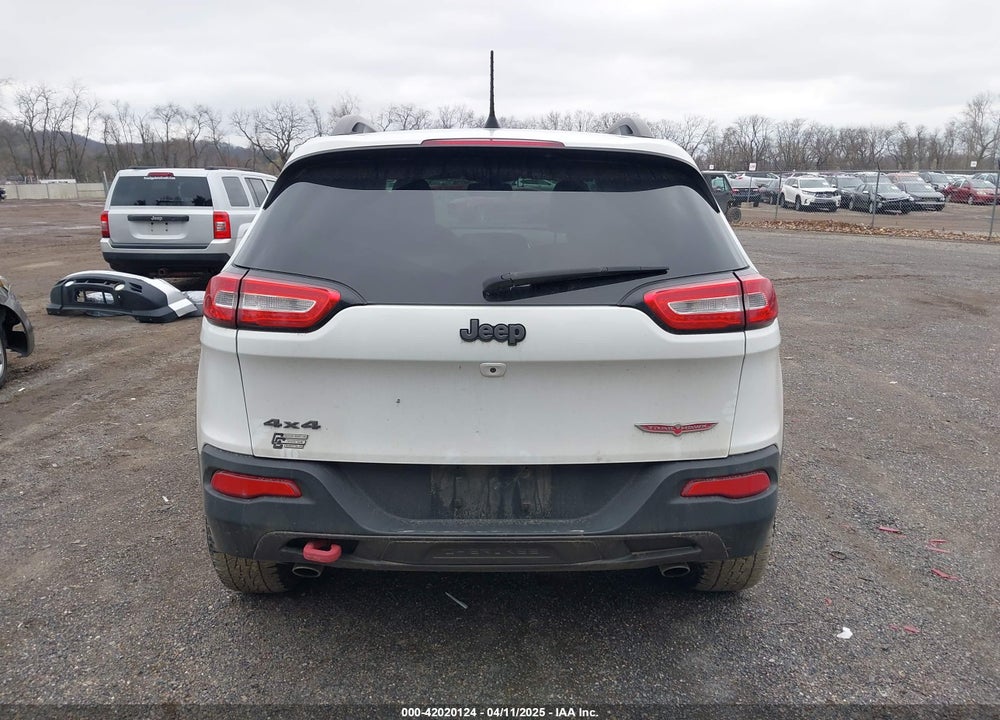 2016 JEEP CHEROKEE VIN: 1C4PJMBS7GW241076