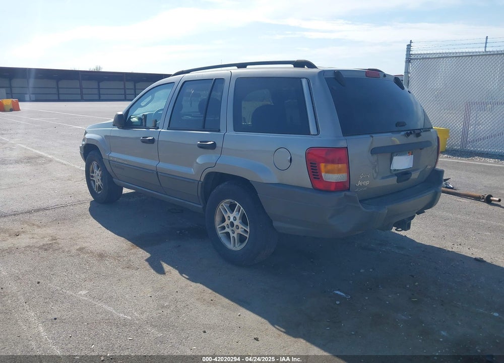 2002 JEEP GRAND CHEROKEE LAREDO VIN: 1J8GW48N72C207838