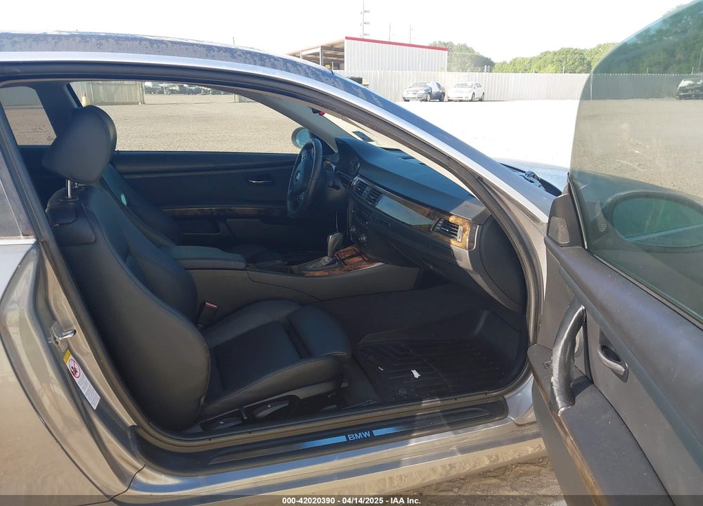 2007 BMW 3 SERIES VIN: WBAWV13547P117295
