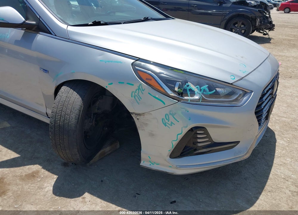 2019 HYUNDAI SONATA HYBRID SE VIN: KMHE24L30KA090921