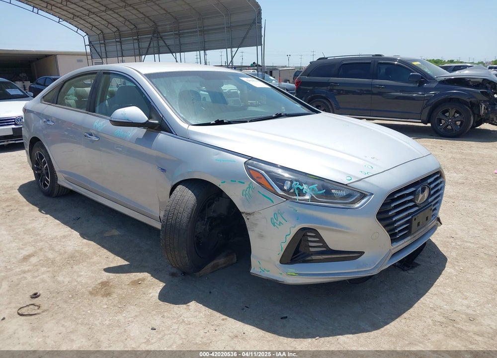 2019 HYUNDAI SONATA HYBRID SE VIN: KMHE24L30KA090921