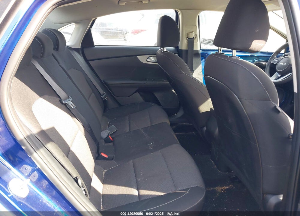 2023 KIA FORTE LXS VIN: 3KPF24AD2PE532414
