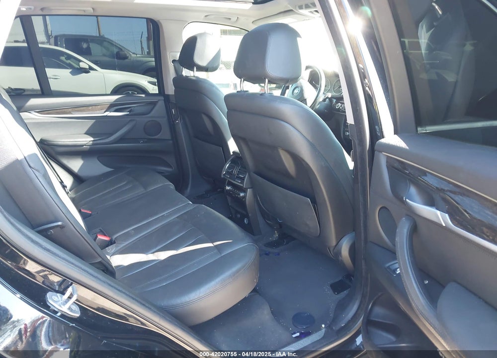 2016 BMW X5 VIN: 5UXKR0C59G0P32125