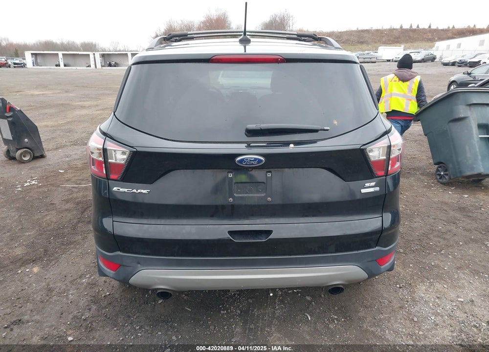 2018 FORD ESCAPE SE VIN: 1FMCU9GD1JUA01355