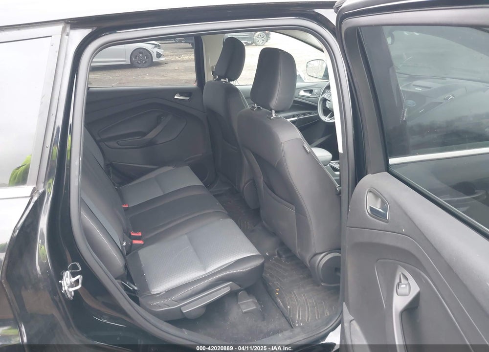 2018 FORD ESCAPE SE VIN: 1FMCU9GD1JUA01355