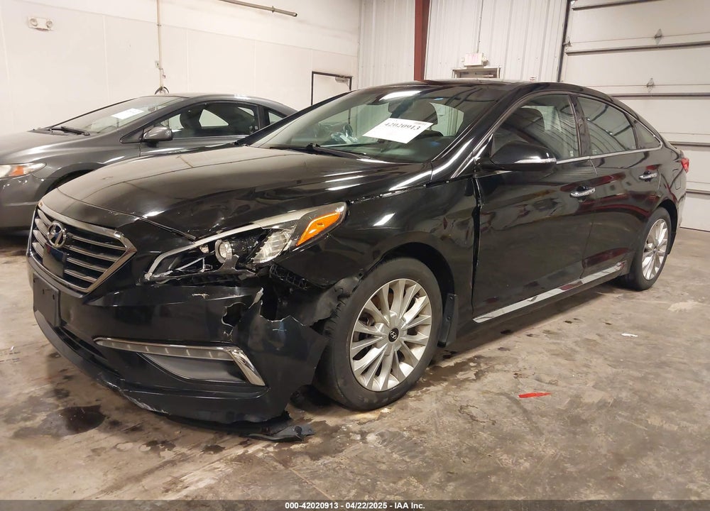 2015 HYUNDAI SONATA VIN: 5NPE34AF0FH150581