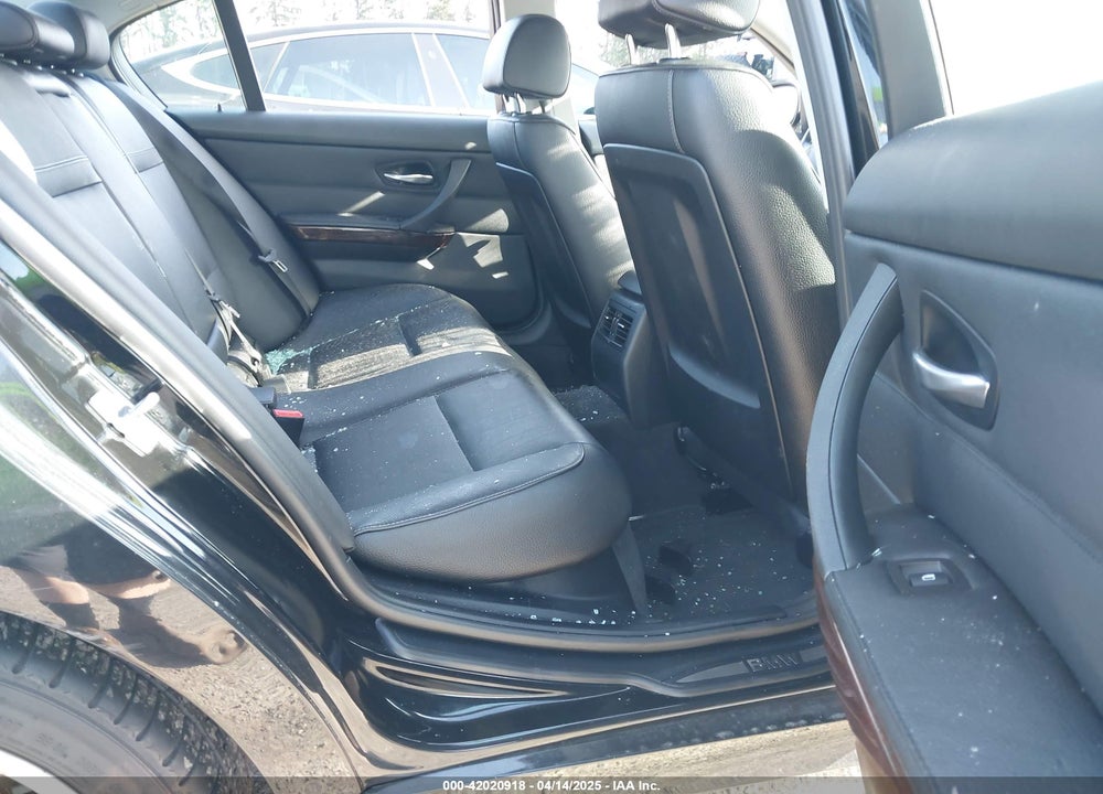 2011 BMW 328 XI SULEV VIN: WBAPK5G57BNN25809