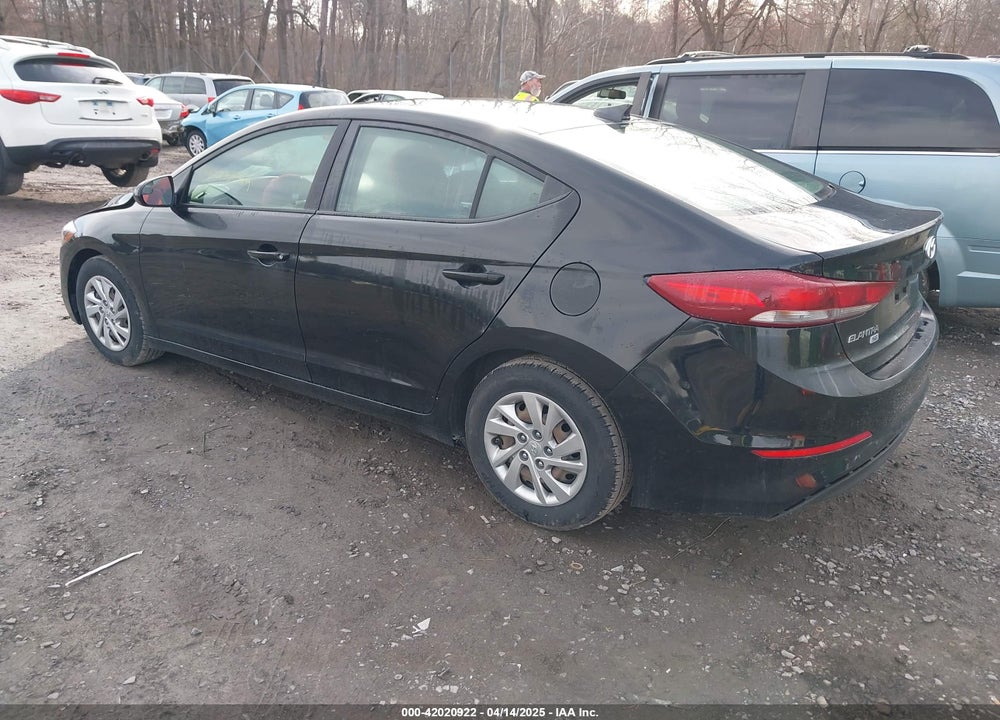 2017 HYUNDAI ELANTRA SE VIN: KMHD74LF8HU329792