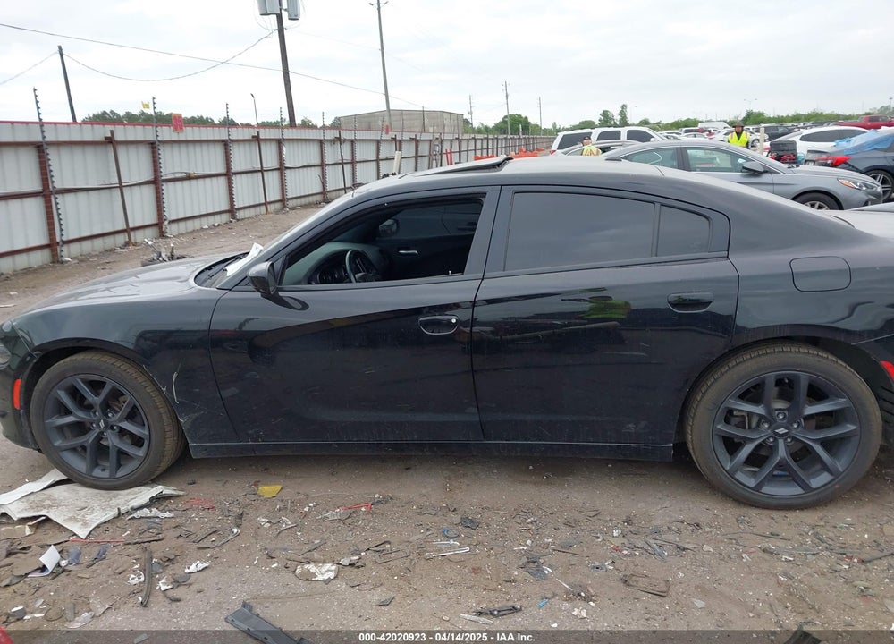 2019 DODGE CHARGER SXT RWD VIN: 2C3CDXBG8KH588172