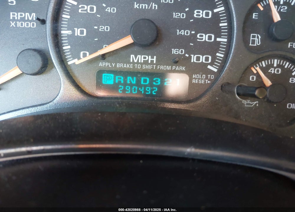 2001 CHEVROLET TAHOE LT VIN: 1GNEK13T21J264755